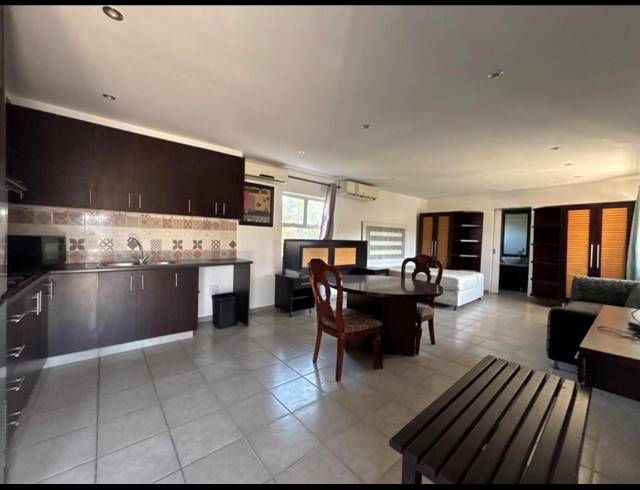 11 BEDROOM HOUSE FOR SALE IN GLENASHLEY